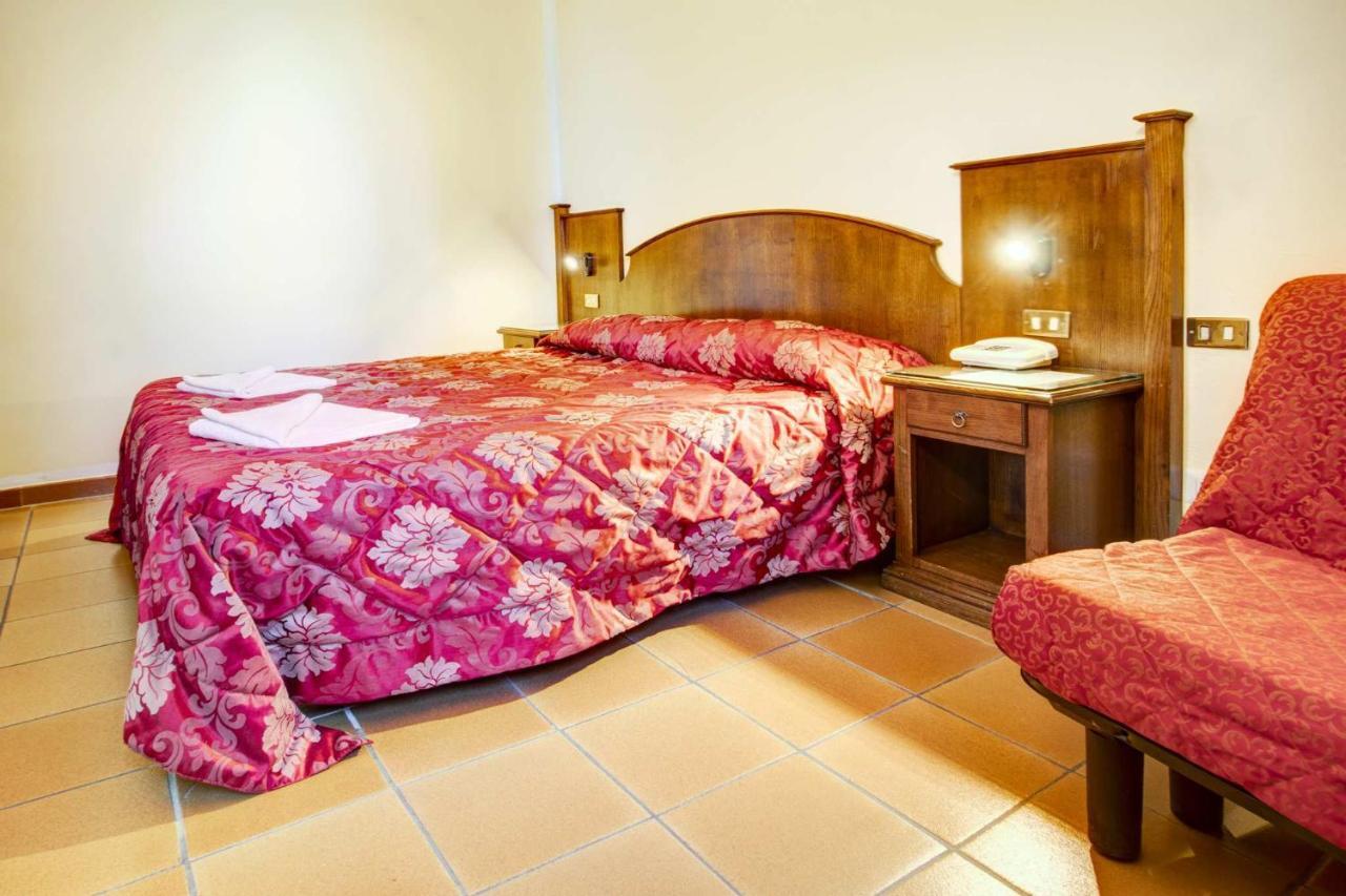 Hotel Residence Villa Rioddi Volterra Ngoại thất bức ảnh